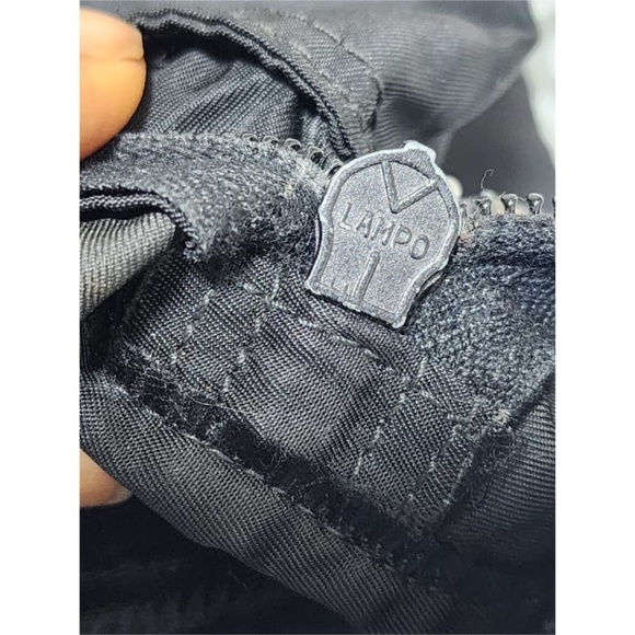 Authentic Prada Tessuto Pockets Tote Bag Black - Picture 6 of 12